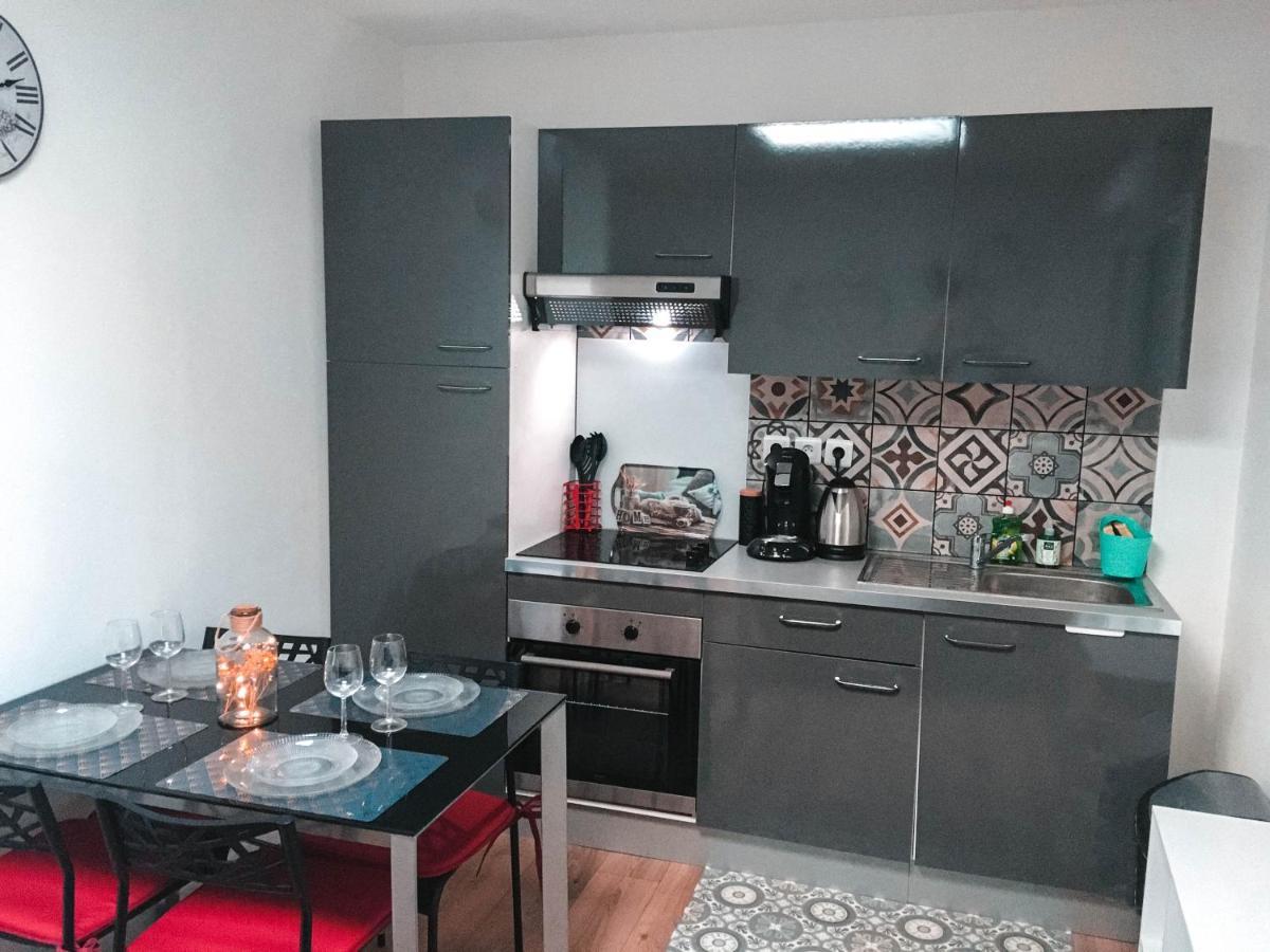 Le Carre D'Or - Appartement Confort - Jardin Prive อาเมียงส์ ภายนอก รูปภาพ